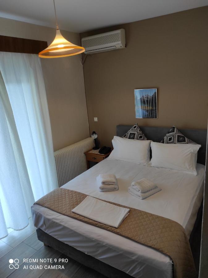 Ενοικιαζόμενα Δωμάτια Ενιπεύς- Rooms Enipeas Litóchoron Esterno foto